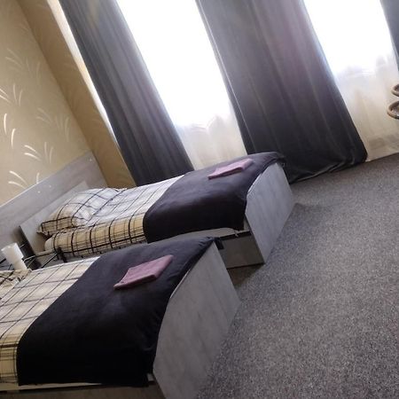 Hotelik Mona-Pokoje Z Lazienkami Έλμπλαγκ Εξωτερικό φωτογραφία